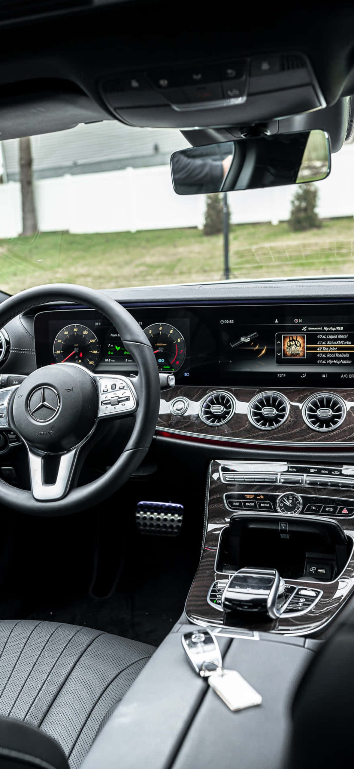 Car Wallpaper Ultra HD