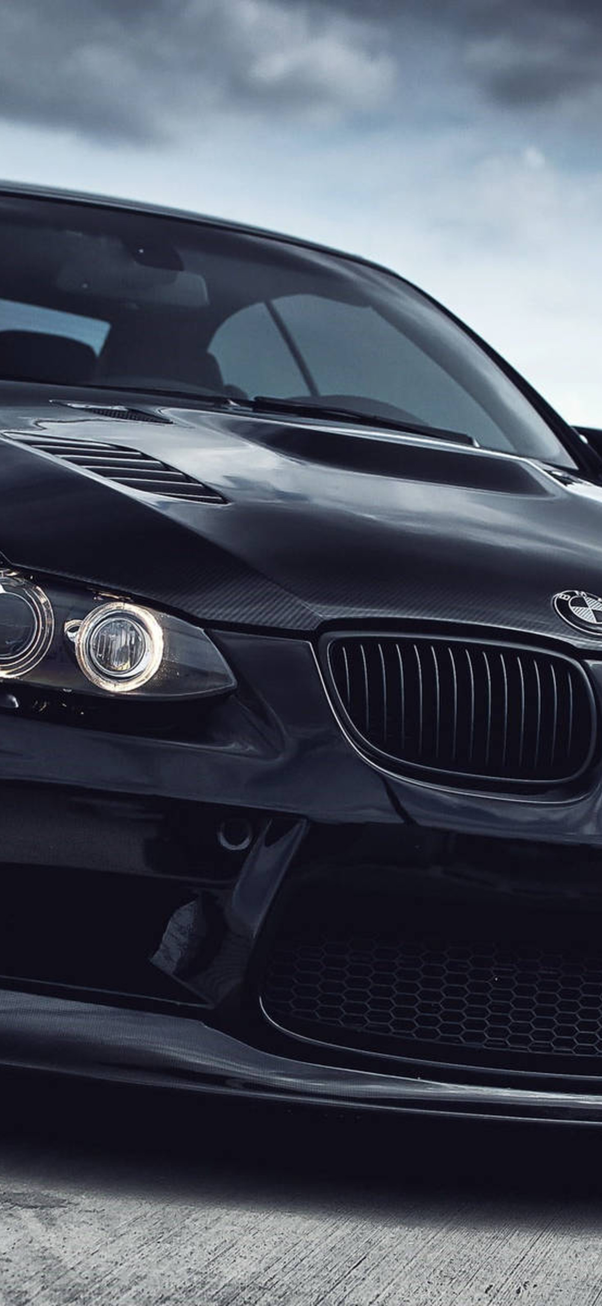 M3 Sedan Bmw Laptop Ultra HD iPhone 16 Wallpaper