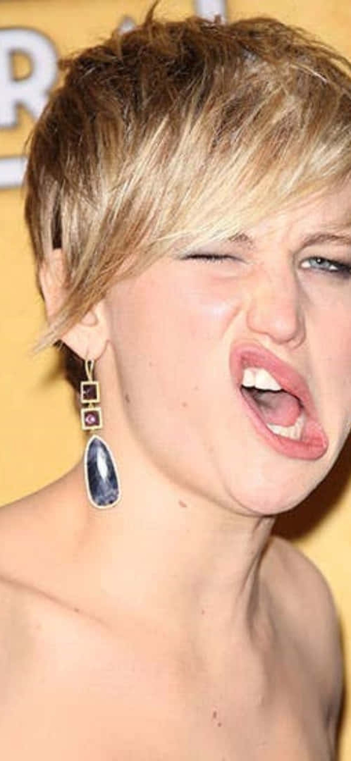 celeb j4n9v0xhn7lu44eu